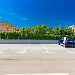  Appartamento Tiffy W Private Parking